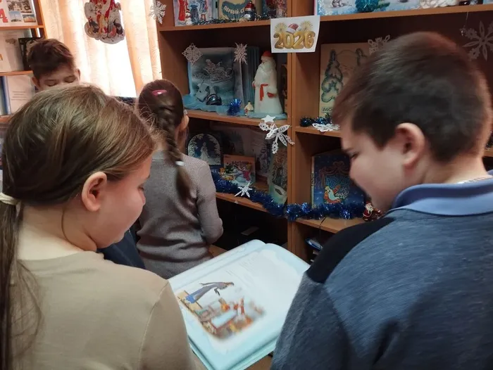 КП. Выставка-праздник К нам стучится Новый год (1)